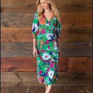 NWT Kensie 4 Green Floral Midi Dress with Sash Belt.
